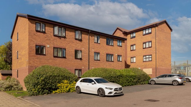 Flat 26 Rowallan Court, Cumberland Place, Catford, London, SE6 1LB 4