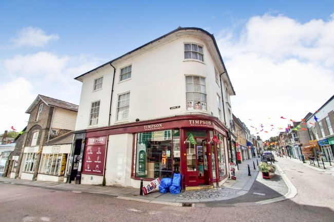 30-32 High Street, Royston, Hertfordshire, SG8 6DZ 7