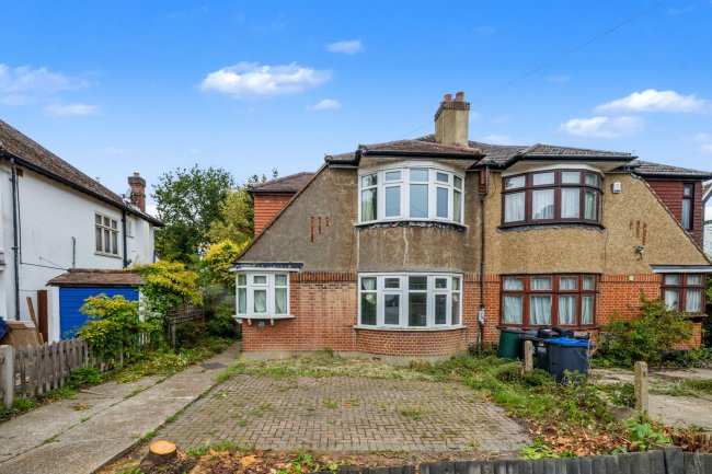 20 Bridle Road, Croydon, CR0 8HA 5
