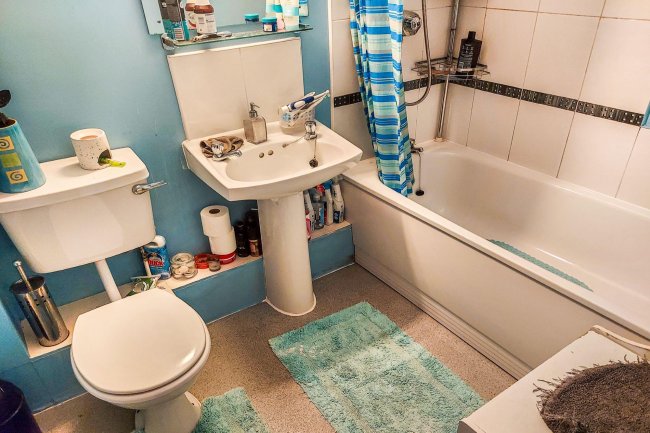 Apartment 16 Springfield Court, Amersall Road, Doncaster, South Yorkshire, DN5 9LN 5