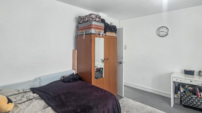 196 Bilsby Lodge, Chalklands, Wembley, Middlesex, HA9 9DY 4