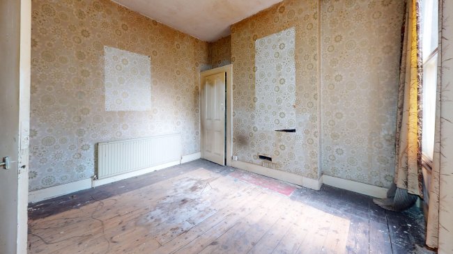 3B Navy Street, Clapham, London SW4 6EY 1