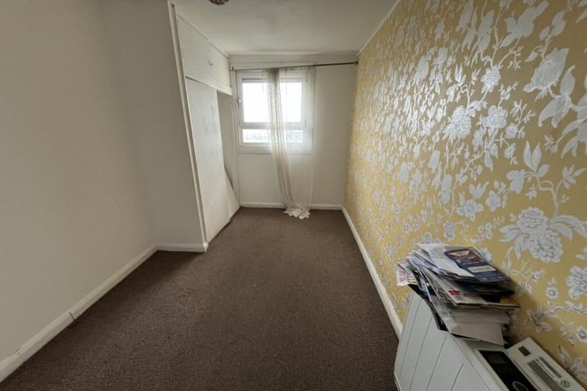 Flat 81 Moreton Tower, Lexden Road, Acton, London, W3 9NQ 8