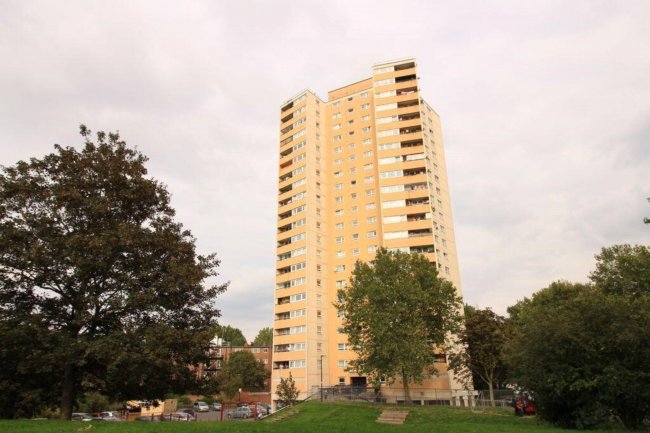 Flat 81 Moreton Tower, Lexden Road, Acton, London, W3 9NQ 8