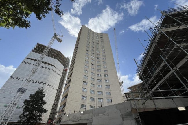 Flat 81 Moreton Tower, Lexden Road, Acton, London, W3 9NQ 8