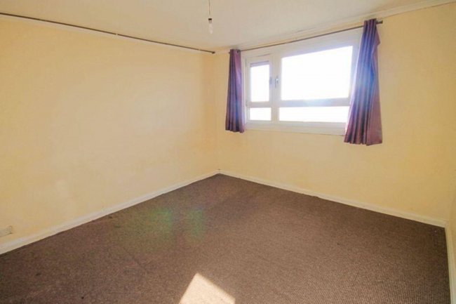 Flat 81 Moreton Tower, Lexden Road, Acton, London, W3 9NQ 8