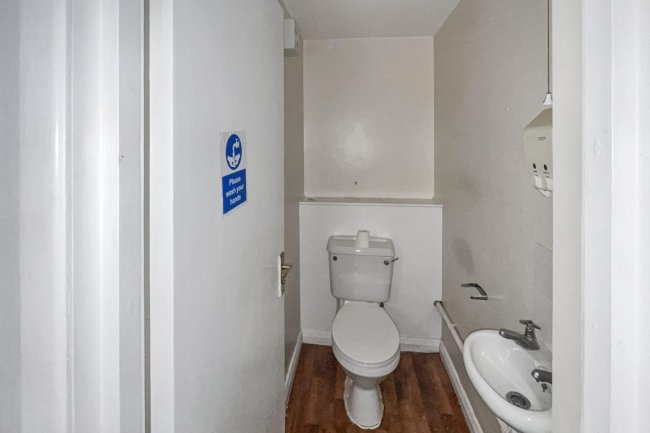 26a Ramsden Road, Balham, London SW12 8QY 4