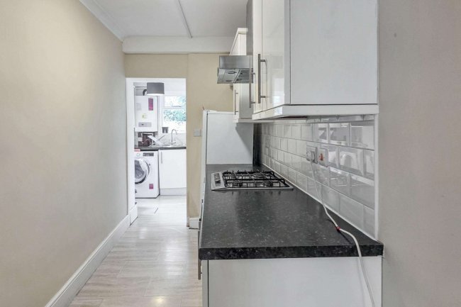 22A Greenside Road, Shepherd's Bush, London, W12 9JG 4