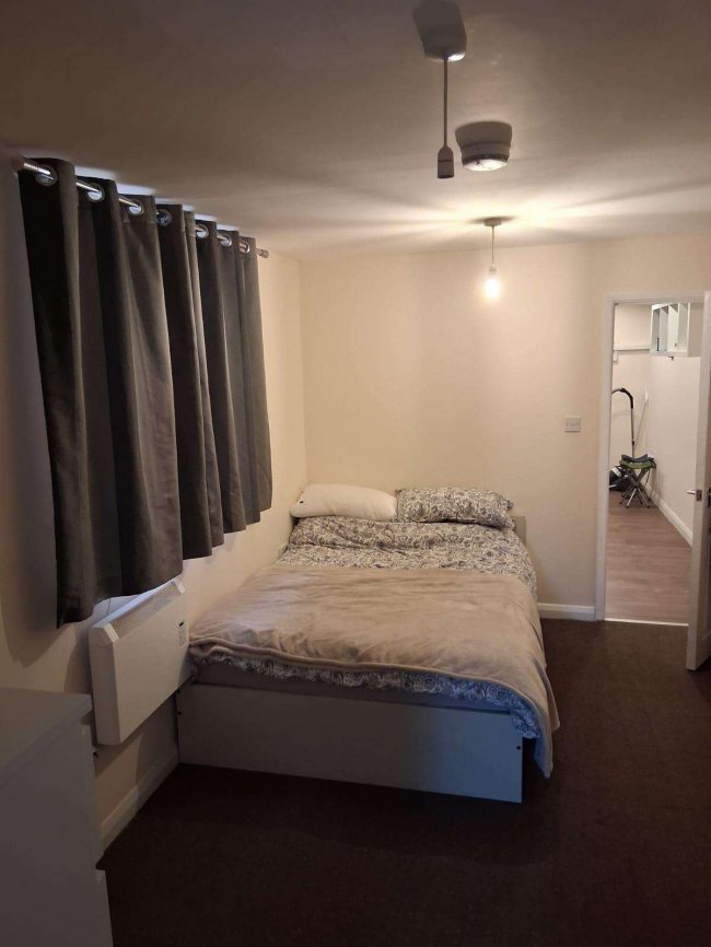 28 Church Street, Wolverton, Milton Keynes, MK12 5JN 2