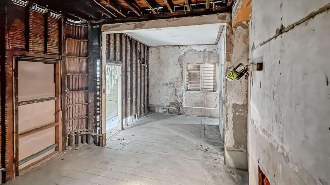 33 Loughborough Park, Loughborough Junction, London SW9 8TP 2