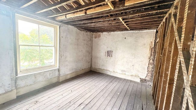 33 Loughborough Park, Loughborough Junction, London SW9 8TP 2