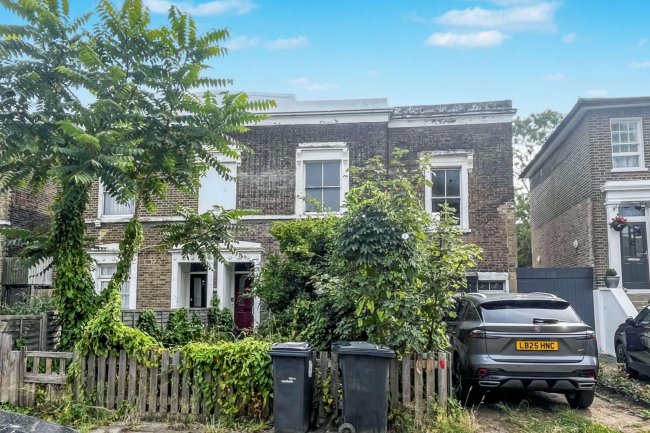 33 Loughborough Park, Loughborough Junction, London SW9 8TP 2