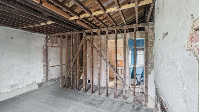 33 Loughborough Park, Loughborough Junction, London SW9 8TP 2