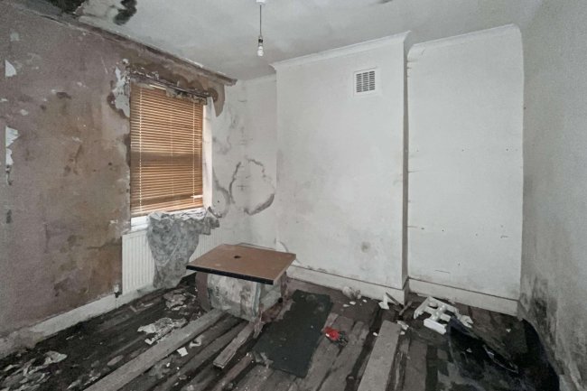 351b Wandsworth Road, Battersea, London SW8 2JH 10