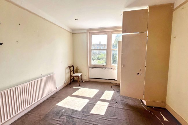 56 Englewood Road, Clapham South, London SW12 9NY 1