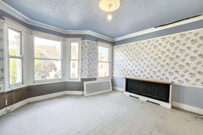 56 Englewood Road, Clapham South, London SW12 9NY 1