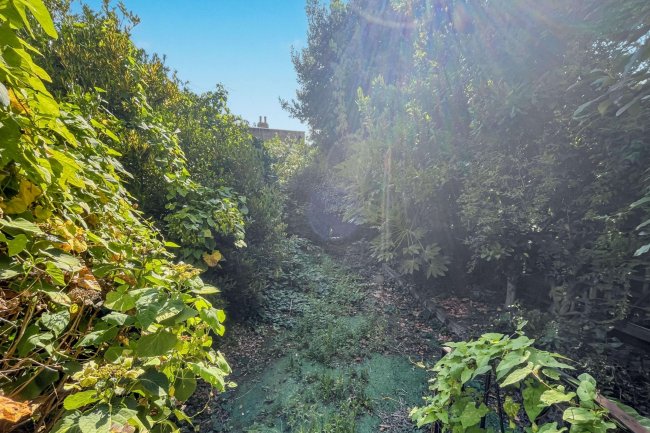 56 Englewood Road, Clapham South, London SW12 9NY 1
