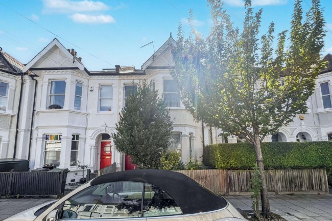 56 Englewood Road, Clapham South, London SW12 9NY 1
