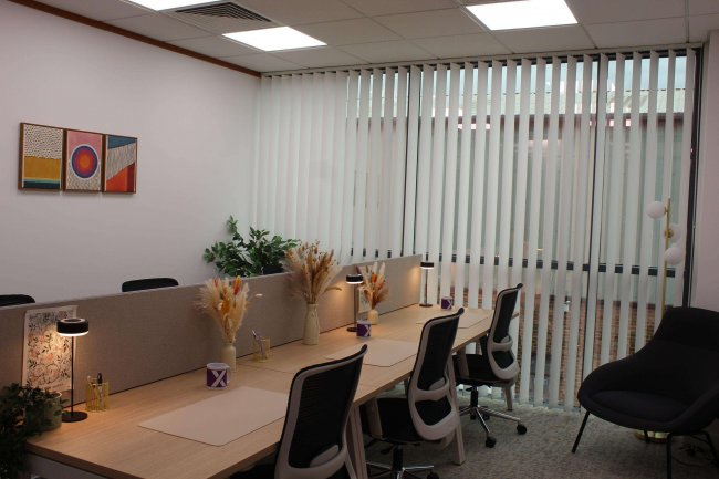 Unit 5 Oaks Court, Borehamwood, Hertfordshire WD6 1GS 9