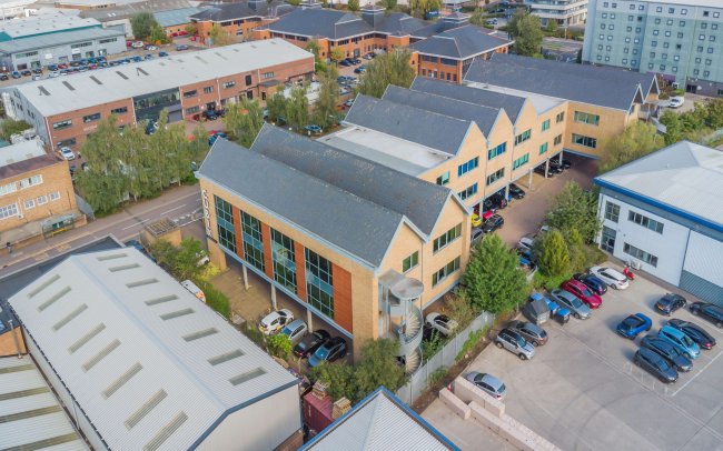 Unit 5 Oaks Court, Borehamwood, Hertfordshire WD6 1GS 9
