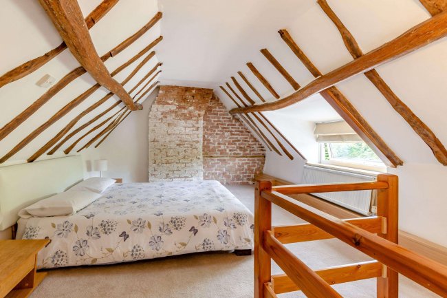 6 Dickmans Lane, Melton Mowbray, Leicestershire, LE14 4BG 8