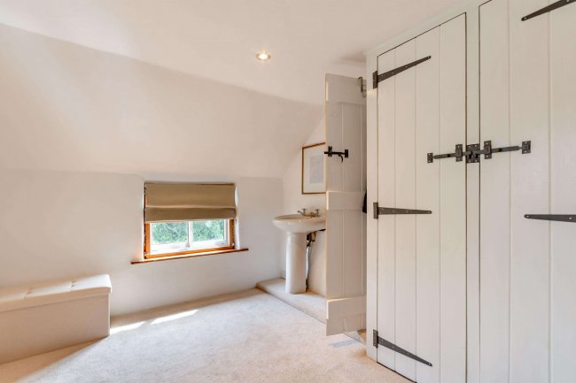 6 Dickmans Lane, Melton Mowbray, Leicestershire, LE14 4BG 8