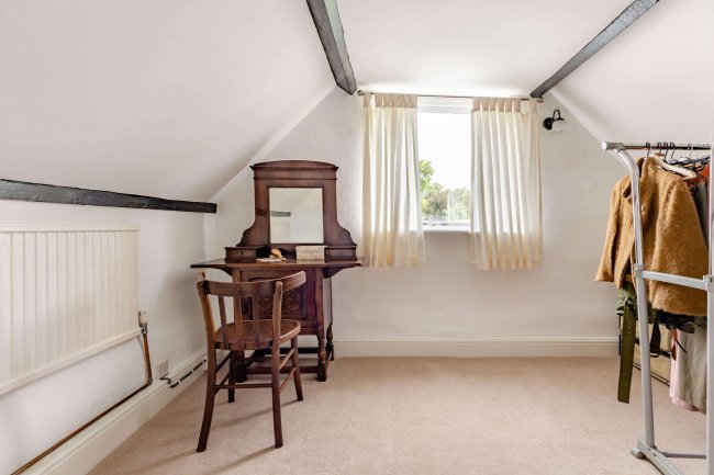 6 Dickmans Lane, Melton Mowbray, Leicestershire, LE14 4BG 8