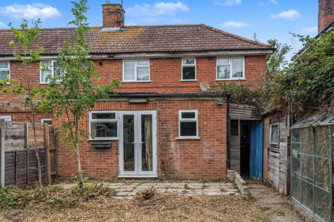 105 Cressingham Road, Reading, Berkshire, RG2 7RY 2