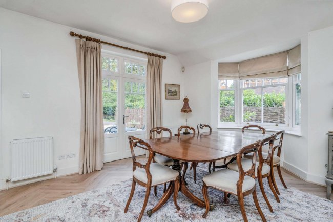Laurel Cottage, Badgemore, Henley-On-Thames RG9 4NR 8