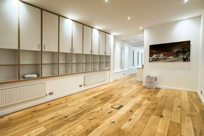 No.1 The Print Works, 230 Long Lane, London, SE1 4QA 2