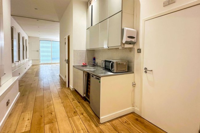 No.1 The Print Works, 230 Long Lane, London, SE1 4QA 2