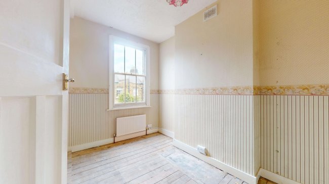 64 Sabine Road, Battersea, London, SW11 5LW 10