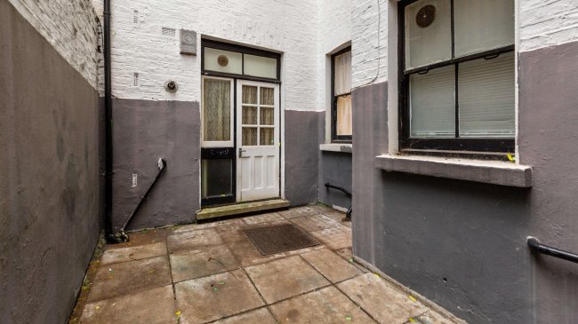 Flat A, 16 Hedgegate, Powis Terrace, Notting Hill, London, W11 1JD 2