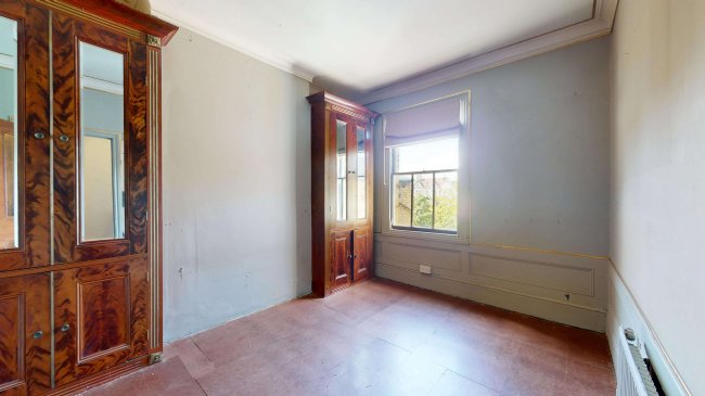 Upper Flat, 53 Grayshott Road, Battersea, London, SW11 5TS 3