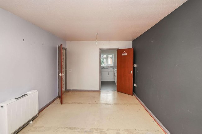 7 Reed Close, London Colney, Hertfordshire, AL2 1EZ 6