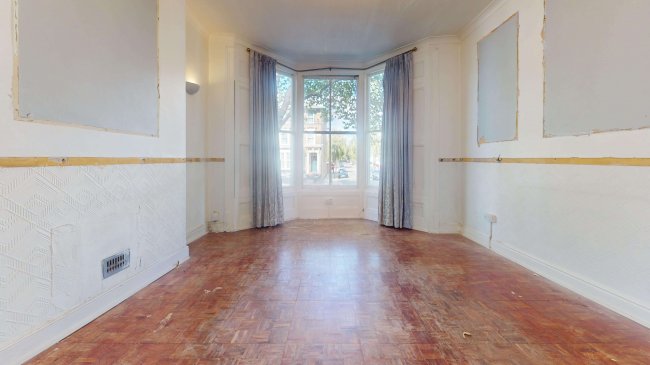 Flat A, 132 Evering Road, Stoke Newington, London N16 7BD 2