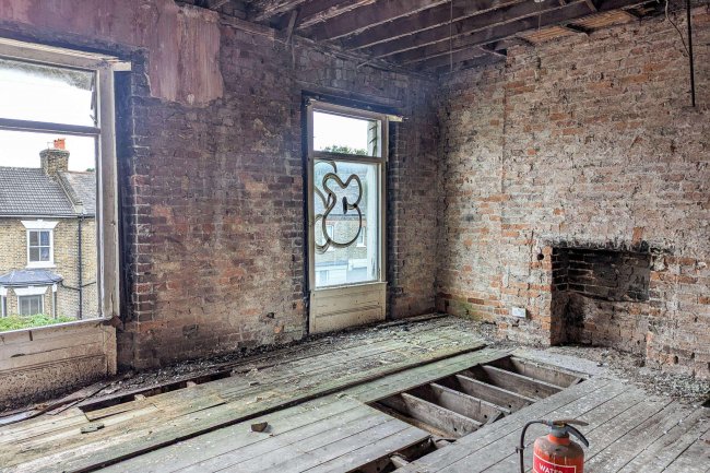 54 Lausanne Road, Peckham, London SE15 2JB 3