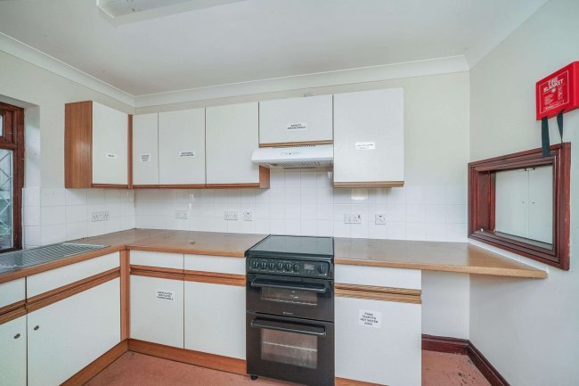 West Wellow Methodist Church, Maurys Lane, West Wellow, Romsey, SO51 6DA 7