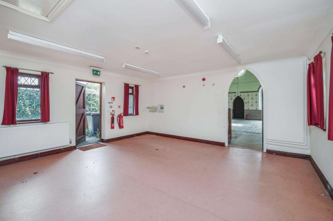 West Wellow Methodist Church, Maurys Lane, West Wellow, Romsey, SO51 6DA 7