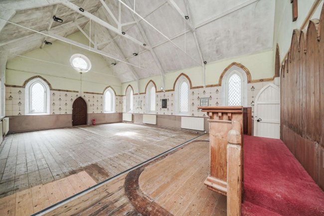 West Wellow Methodist Church, Maurys Lane, West Wellow, Romsey, SO51 6DA 7