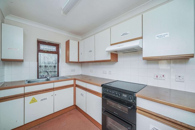 West Wellow Methodist Church, Maurys Lane, West Wellow, Romsey, SO51 6DA 7