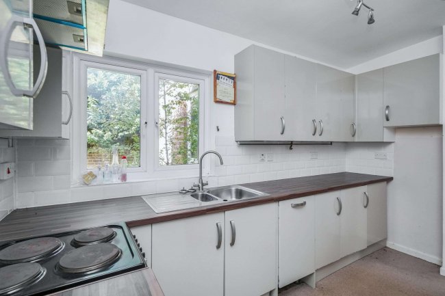 Nomansland Methodist Church, Forest Road, Nomansland, Salisbury SP5 2BP 4