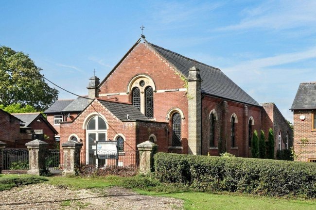 Nomansland Methodist Church, Forest Road, Nomansland, Salisbury SP5 2BP 4
