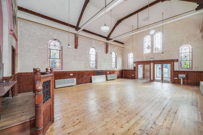 Nomansland Methodist Church, Forest Road, Nomansland, Salisbury SP5 2BP 4