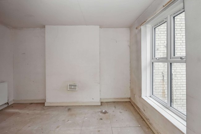 24c Carlyle Road, Cambridge CB4 3DN 10