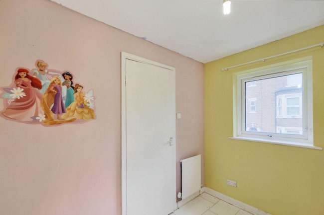 24 Alberta Terrace, New Basford, Nottingham NG7 6JA 6