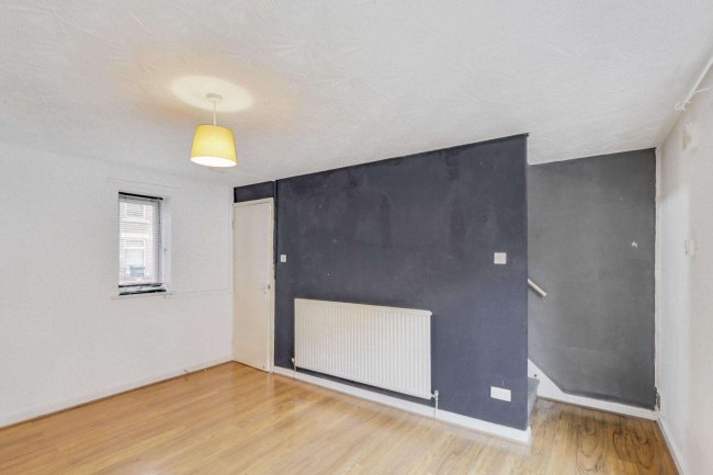 24 Alberta Terrace, New Basford, Nottingham NG7 6JA 6