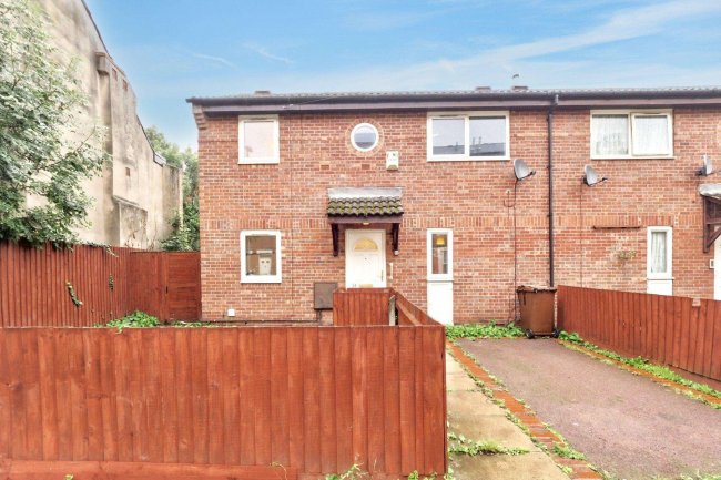 24 Alberta Terrace, New Basford, Nottingham NG7 6JA 6