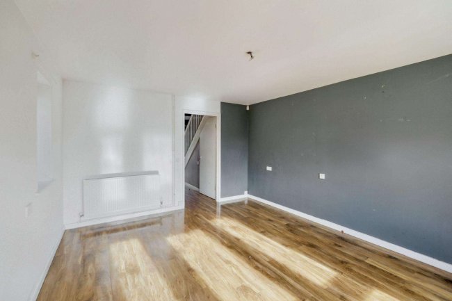 30 Selkirk Street, Chaddesden, Derby DE21 6GL 8