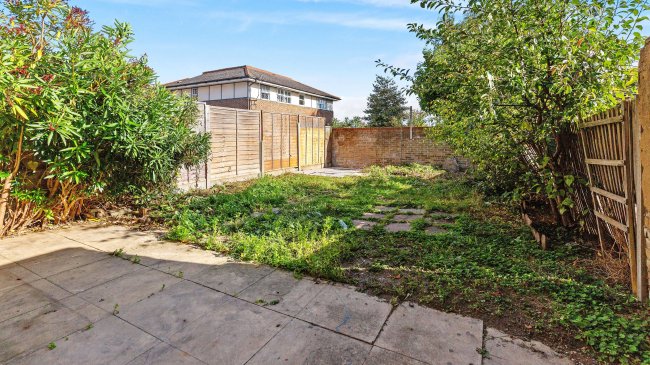 28 Wanlip Road, Plaistow, London, E13 8QP 10